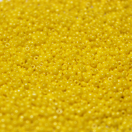 Opaque Corn Yellow ~ 11/0 JSB 404A