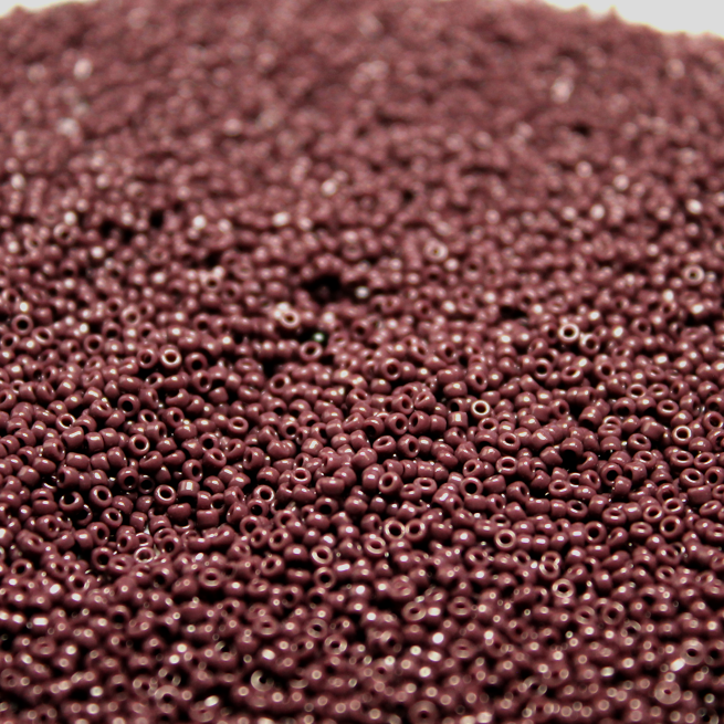 Opaque Blackberry ~ 15/0 JSB 410C