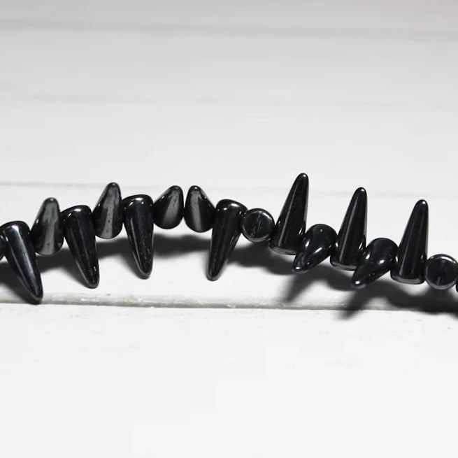 5x13mm Spike (24 pcs) Jet Hematite ~ Spike 5