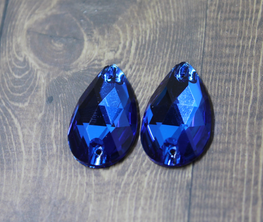 17x28mm  (1 pr) Capri Blue Glass Teardrop Rhinestone - C142