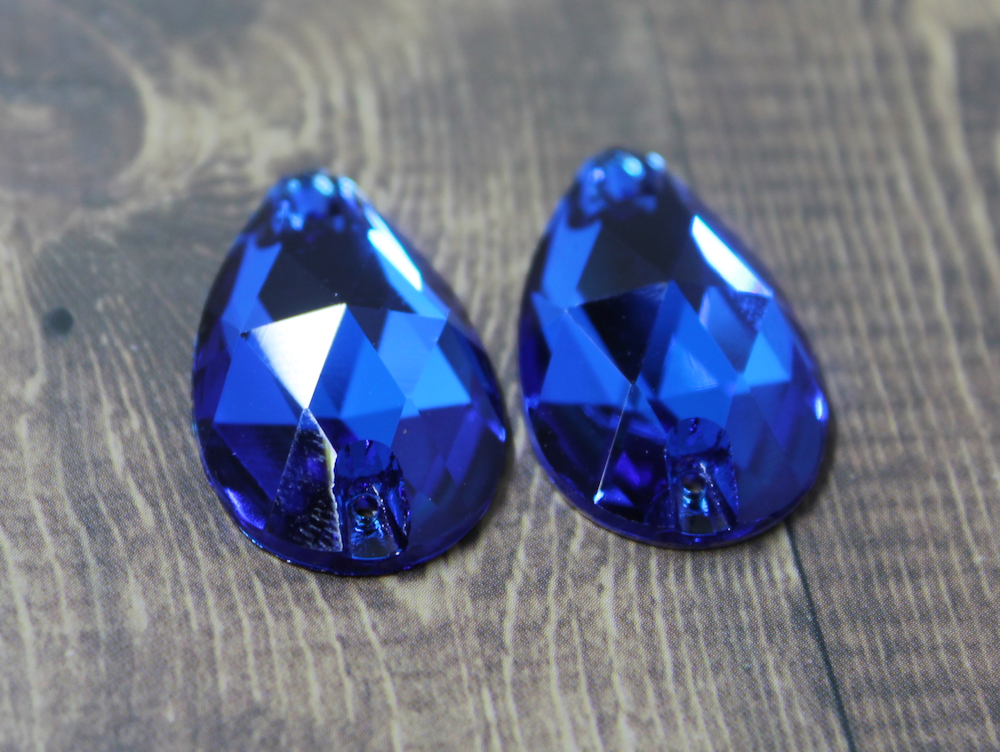 17x28mm  (1 pr) Capri Blue Glass Teardrop Rhinestone - C142