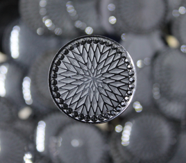 Black Round Starblanket Resin sew on Gems - A7