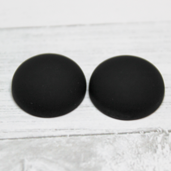 18mm Matte Round Resin Cabochon Jet Black- P10