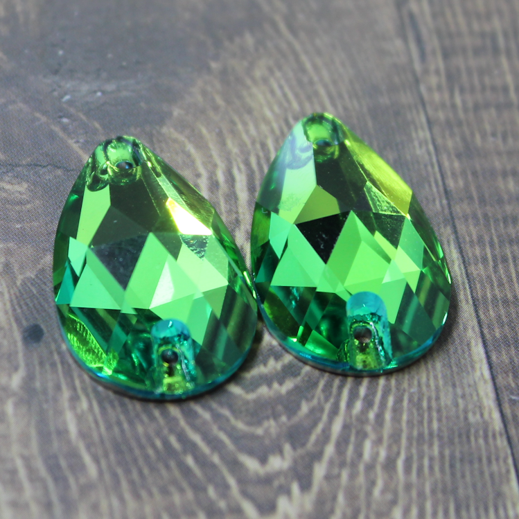 17x28mm  (1 pr) Peridot Glass Teardrop Rhinestone - C140