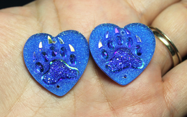 Cobalt Bear Paw heart Resin sew on Gems - R17