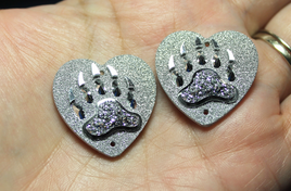 Silver Bear Paw heart Resin sew on Gems - R24