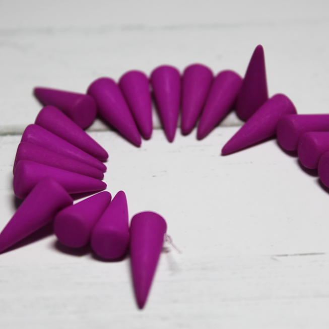 5x8mm Spike - Matte Neon Violet ~ Spike 15